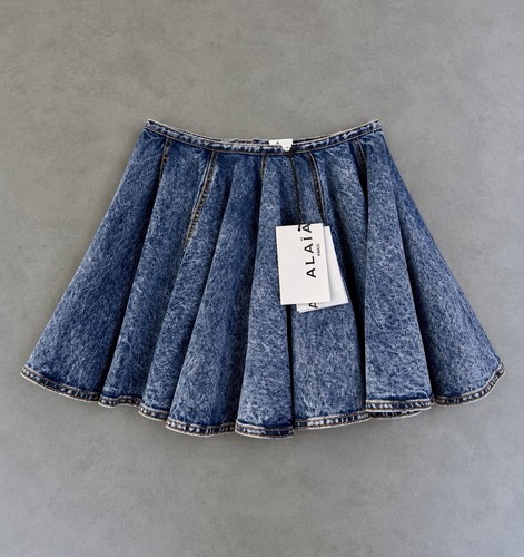 Alaïa paris skater skirt snow - paris,